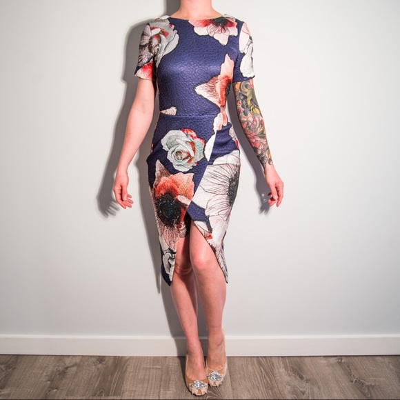 Purple Floral Split Dress - Picture 8 of 8